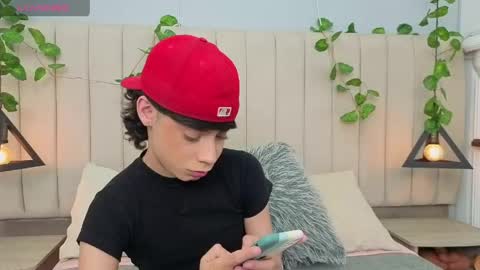 MILAN   online show from April 15, 10:32 pm