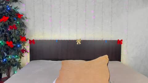 Snapshot of milana_crystal_ chatting on January 4, 11:22 am Milana online show from January 4, 11:22 am