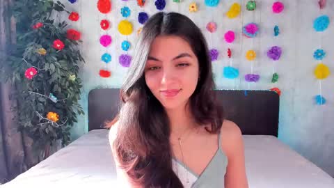 Snapshot of milana_crystal_ chatting on March 11, 11:33 am Milana online show from March 11, 11:33 am