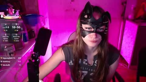 Snapshot of milana_sexwife chatting on October 20, 4:51 pm Dan and Milana online show from October 20, 4:51 pm