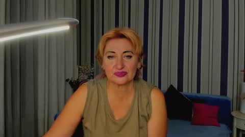 Snapshot of milanaalvis chatting on October 13, 6:13 am MilanaAlvis online show from October 13, 6:13 am