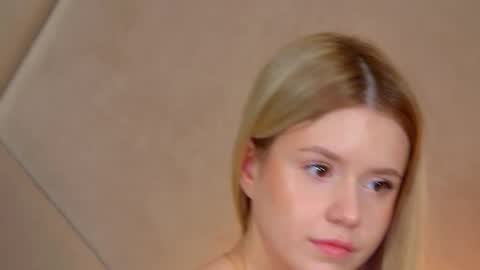 Snapshot of milanabalmain chatting on February 3, 6:22 am MilanaBalmain online show from February 3, 6:22 am