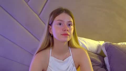 MilanaBalmain online show from July 1, 4:07 pm