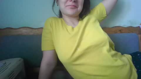 Snapshot of milanako chatting on February 23, 7:22 am milanako online show from February 23, 7:22 am