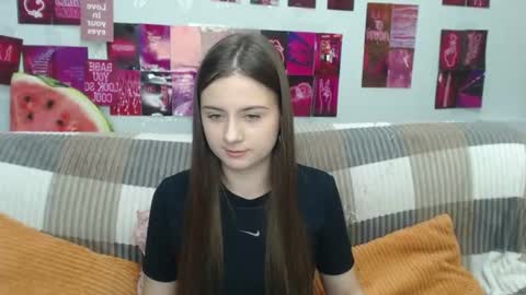 milanaroz online show from July 3, 4:41 am
