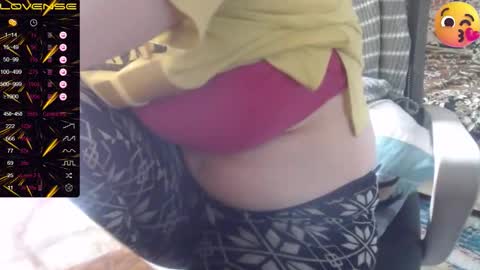 Snapshot of milanasvethoney chatting on September 20, 11:00 am Luna-- link in bio online show from September 20, 11:00 am