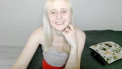 Milena online show from February 16, 4:53 am