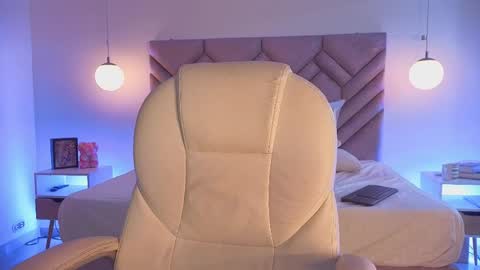 Snapshot of milancorleone chatting on April 27, 11:19 am Milan Corleone online show from April 27, 11:19 am