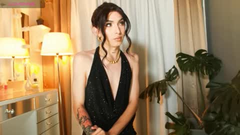 MILAN SANTANA online show from November 11, 1:05 am