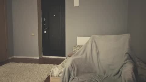 Mila online show from April 8, 12:10 am