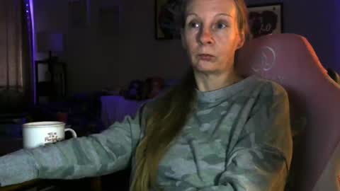 Mila online show from April 3, 1:42 pm