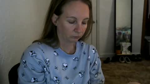 Snapshot of milastoned chatting on July 14, 2:12 pm Mila online show from July 14, 2:12 pm