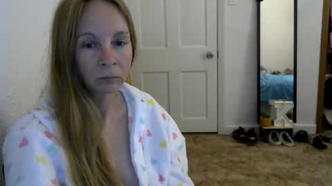 Snapshot of milastoned chatting on July 19, 3:05 pm Mila online show from July 19, 3:05 pm