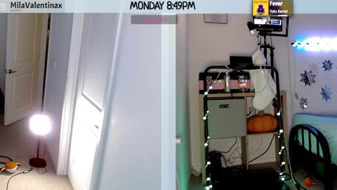 Mila Valentina online show from December 31, 1:47 am