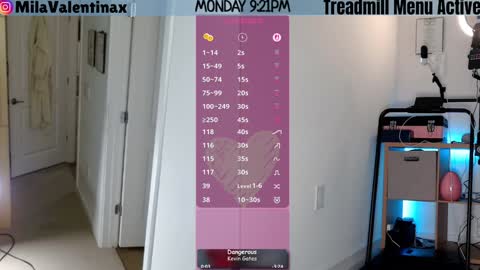 Mila Valentina online show from March 17, 1:21 am