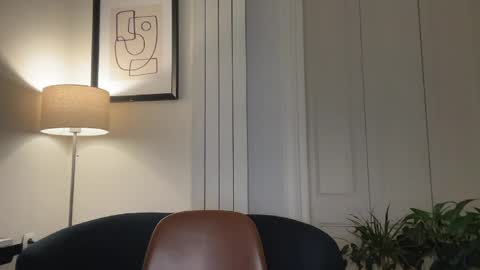 Snapshot of milayah chatting on May 20, 4:57 pm Mila online show from May 20, 4:57 pm