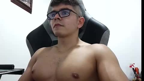 milcaritas3 online show from February 20, 5:24 pm