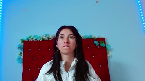 Ana online show from December 30, 8:10 am