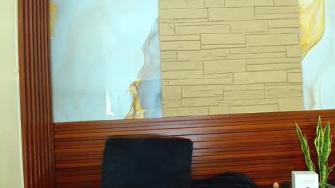 Ana online show from October 31, 6:20 pm