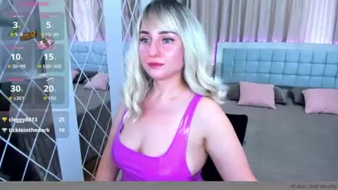 MilenaDaisy online show from July 18, 3:16 pm