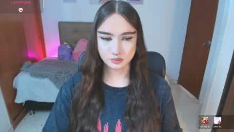 Miley online show from March 24, 2:11 pm