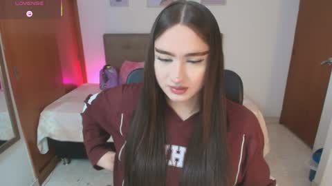 Miley online show from March 28, 2:38 pm