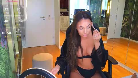 Miley Sin online show from March 18, 1:47 pm