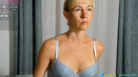 Snapshot of milf_hairy chatting on September 15, 11:43 am Christine online show from September 15, 11:43 am