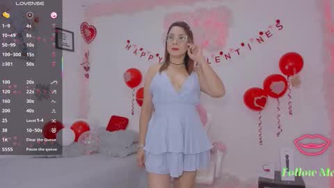 Aura  online show from February 15, 3:47 am