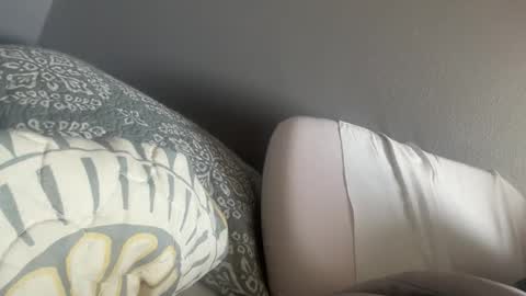 Snapshot of milfgoddesss chatting on April 11, 1:59 pm MilfGoddessS online show from April 11, 1:59 pm