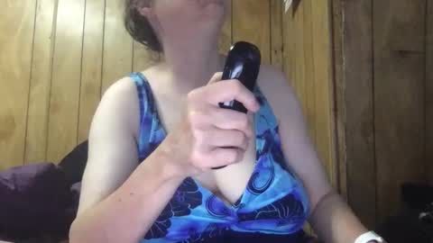 milfmichelle69 online show from March 23, 6:01 pm