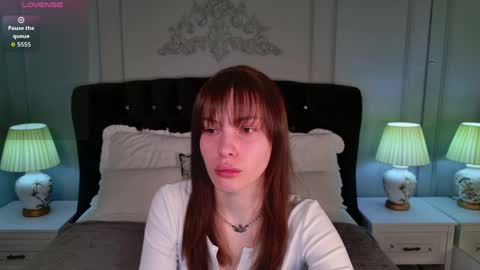 Mili Jay online show from May 17, 5:42 pm
