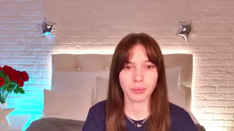 Mili Jay online show from June 15, 5:37 pm