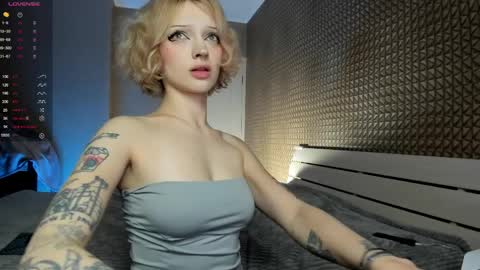 Mila 3 aka Deepthroat World Champion online show from April 4, 1:48 am