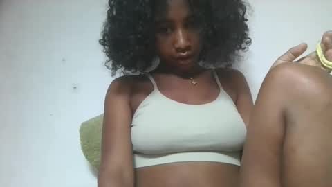 Snapshot of milinasy chatting on February 11, 6:07 am milinasy online show from February 11, 6:07 am