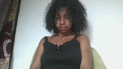 Snapshot of milinasy chatting on February 13, 5:58 am milinasy online show from February 13, 5:58 am