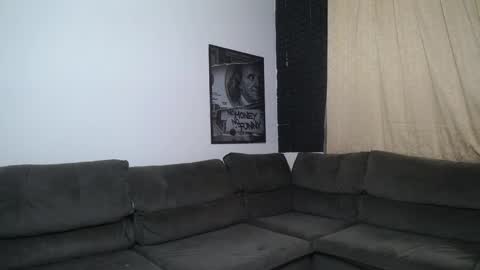 milioncouple online show from December 23, 3:59 am