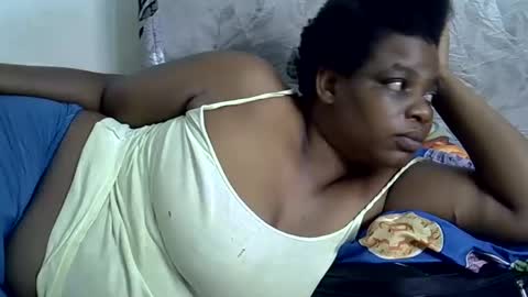 kinwity online show from February 16, 9:15 am