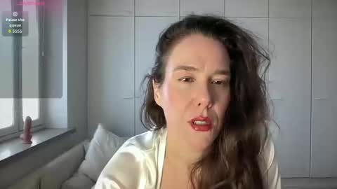 Milk online show from April 9, 10:09 am