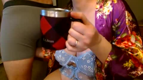 Snapshot of milking_daddi chatting on February 16, 1:58 am milking_daddi online show from February 16, 1:58 am