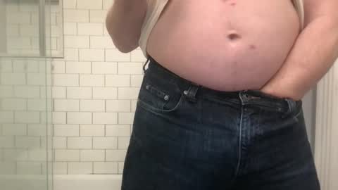 Snapshot of milkitdaddy chatting on January 3, 2:32 am milkitdaddy online show from January 3, 2:32 am