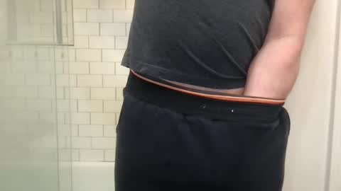 Snapshot of milkitdaddy chatting on March 9, 11:46 pm milkitdaddy online show from March 9, 11:46 pm