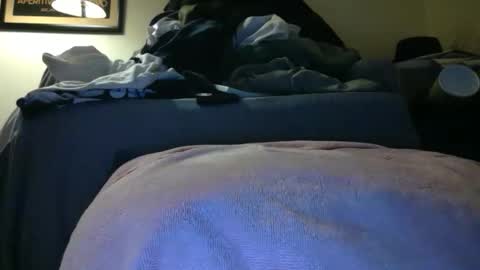 milkncookies8 online show from March 16, 4:29 am