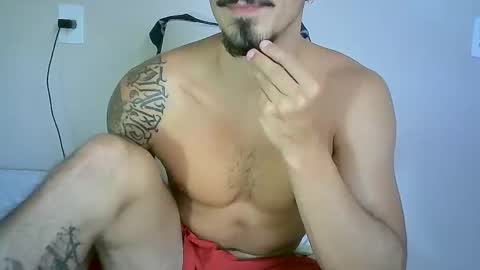 Snapshot of milkoffee chatting on January 4, 9:09 pm milkoffee online show from January 4, 9:09 pm