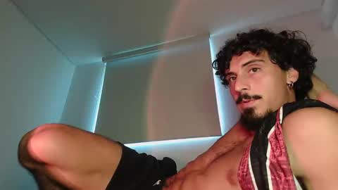 milkoffee online show from March 24, 6:57 pm