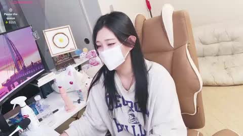 milksola online show from May 12, 10:34 am