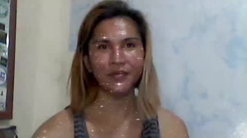 Snapshot of milky_babe91 chatting on February 25, 12:13 pm milky_babe91 online show from February 25, 12:13 pm