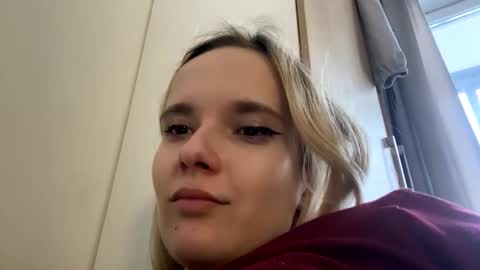 Snapshot of milkybaby269137 chatting on January 1, 11:16 am milkybaby269137 online show from January 1, 11:16 am