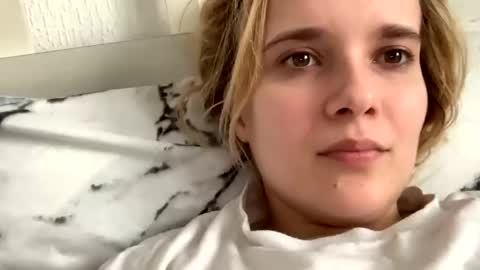 Snapshot of milkybaby269137 chatting on February 9, 11:14 am milkybaby269137 online show from February 9, 11:14 am