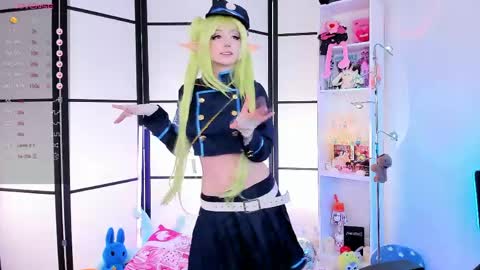 milky cute online show from May 7, 7:08 pm